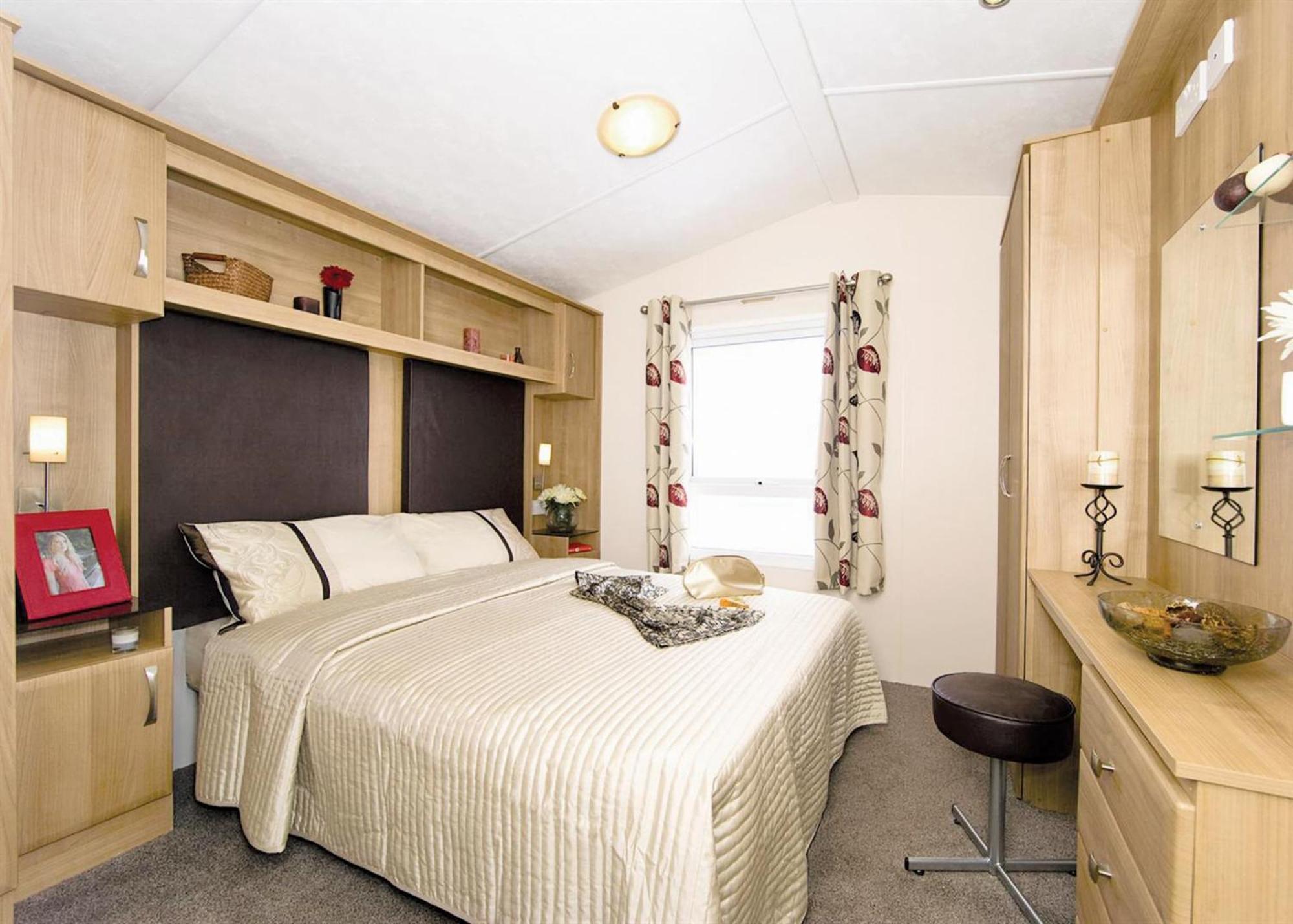 Готель Lakeside Holiday Park Burnham-on-Sea Екстер'єр фото