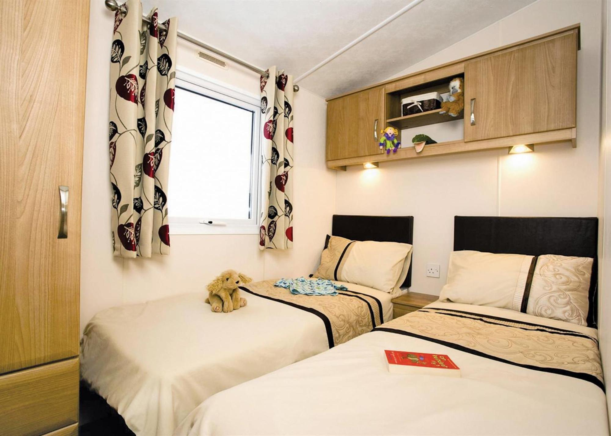 Готель Lakeside Holiday Park Burnham-on-Sea Екстер'єр фото